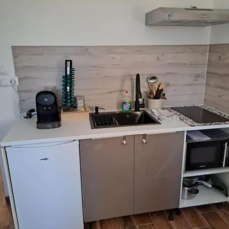 Chez Cess Apartment